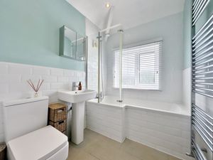 Photo 19- click for photo gallery